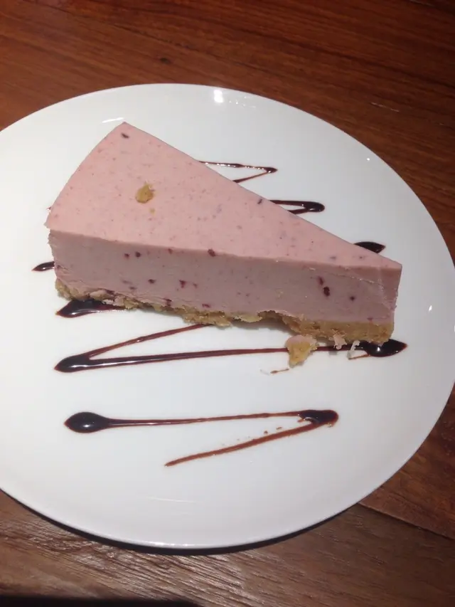 Raspberry cheese cake