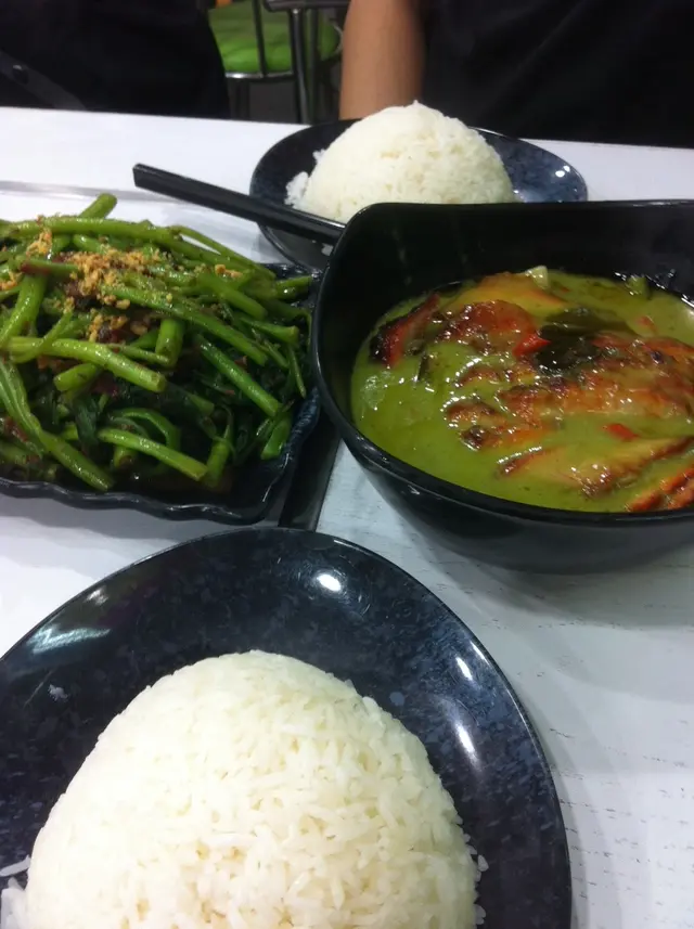 兩個人絕對夠食