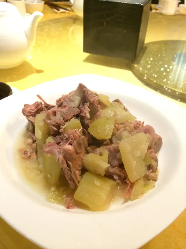 節瓜章魚老火湯