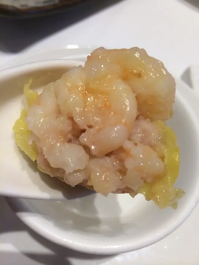 原蝦燒賣皇 ($9/件)