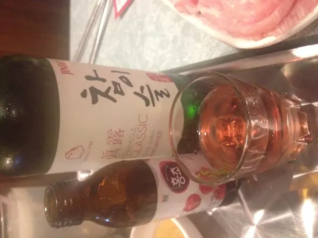 燒酒原本佬味濃,但加上梅汁,頓時清新不少!