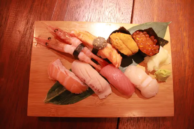 必食海膽同拖羅呀~