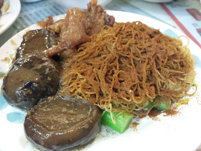 蝦子冬茹撈牛筋腩