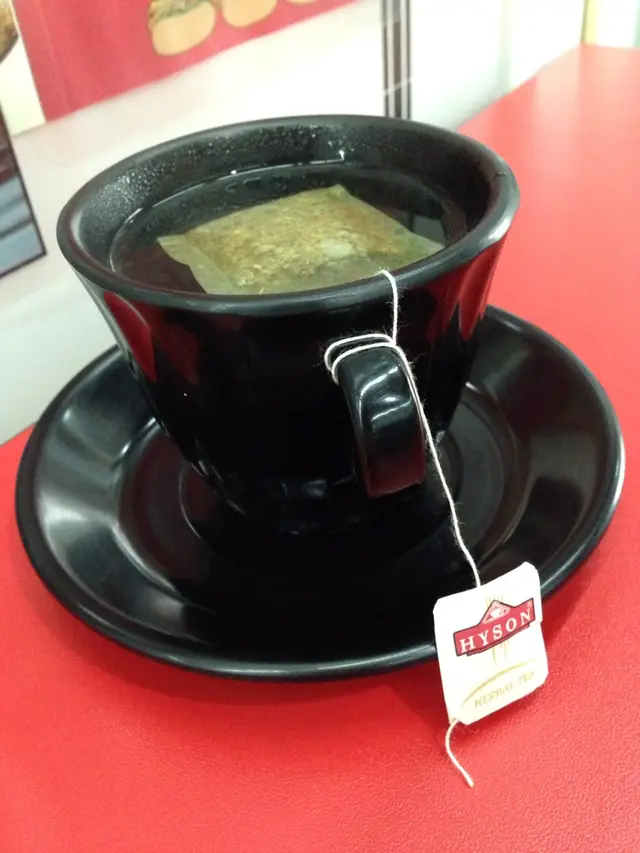 熱狗奉送茶包菊花茶