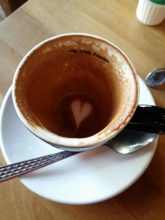 到底仍然沒變心