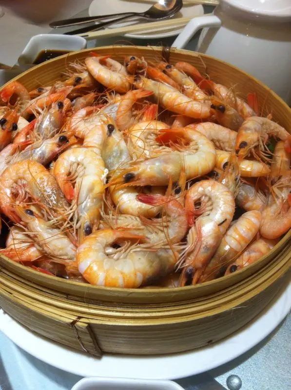 選材是關鍵,清蒸蝦有蝦味就很足夠