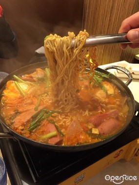 部隊鍋 (細) - 旺角的利豐園韓國料理