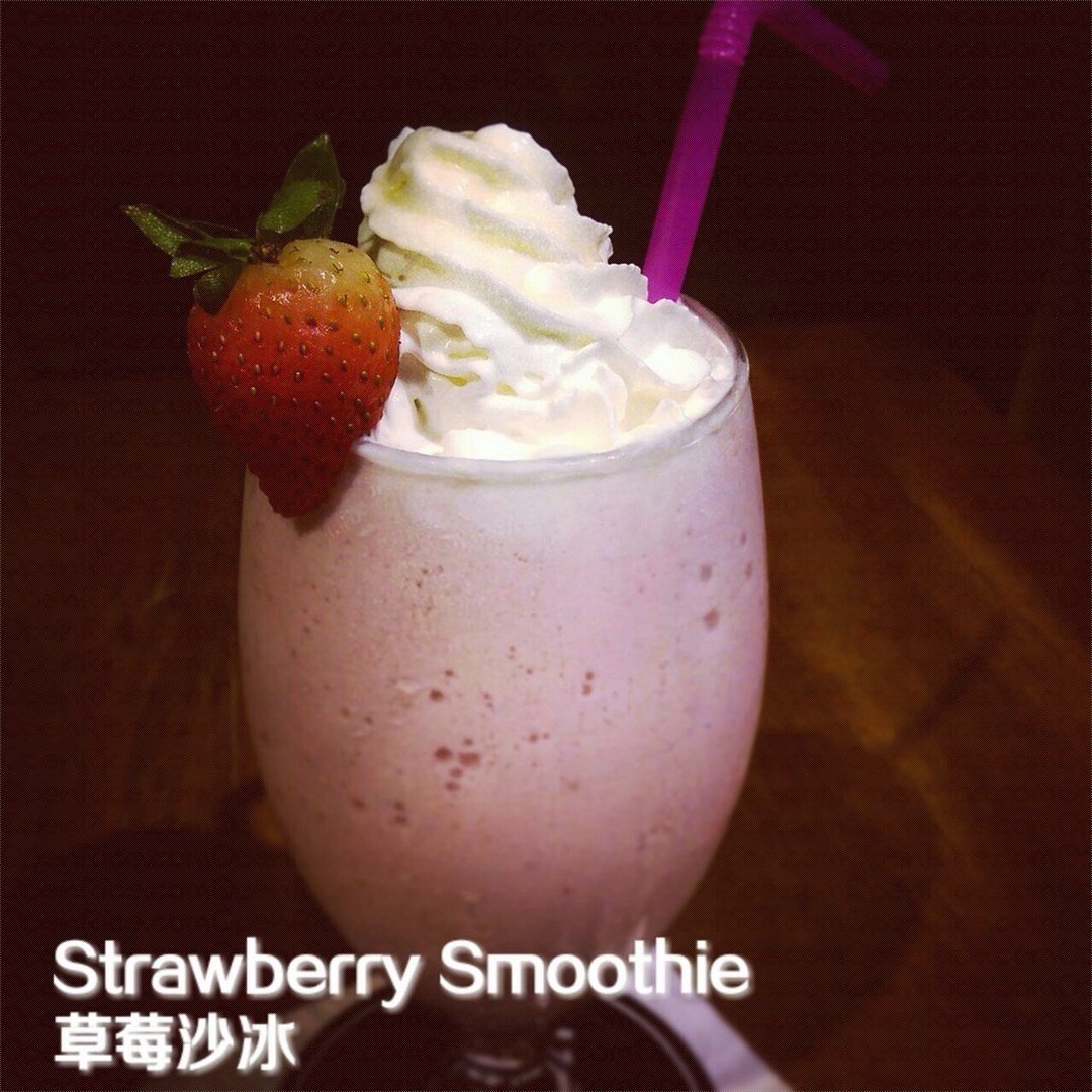 草莓沙冰 Strawberry Smoothie - Petit Deli's photo in Tsim Sha Tsui Hong Kong |  OpenRice Hong Kong