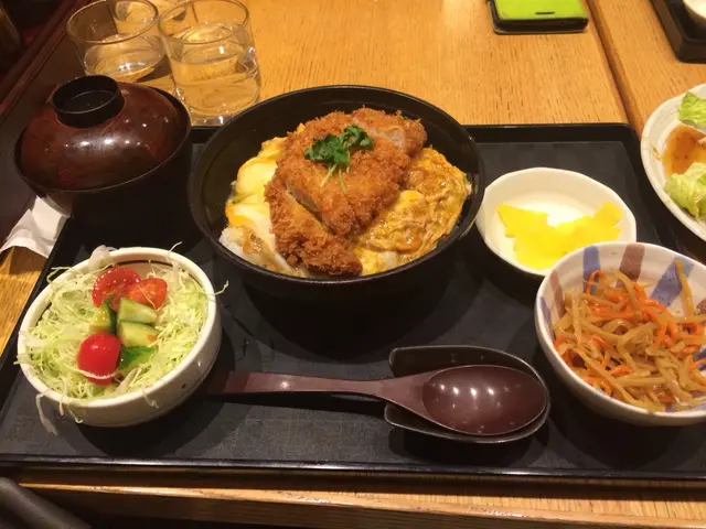 滑蛋豬扒定食