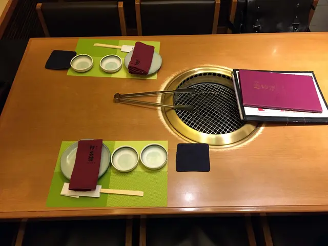 六人檯房間