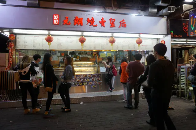 太具霸氣，吸引不少人的視線