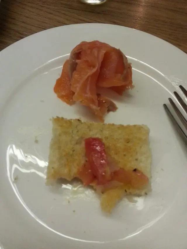 Pan Con Tomate y Salmon-2