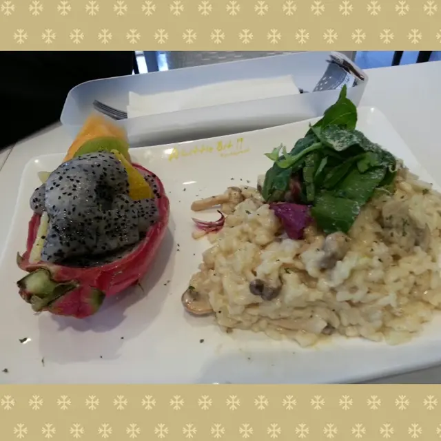 牛肝箘意大利飯
