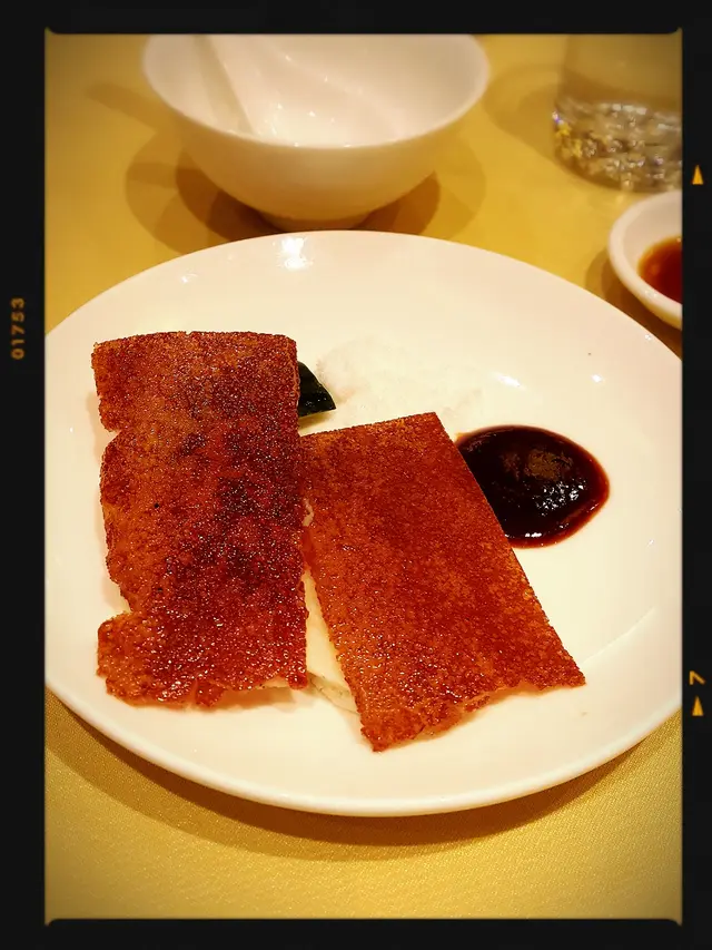 大紅片皮乳豬