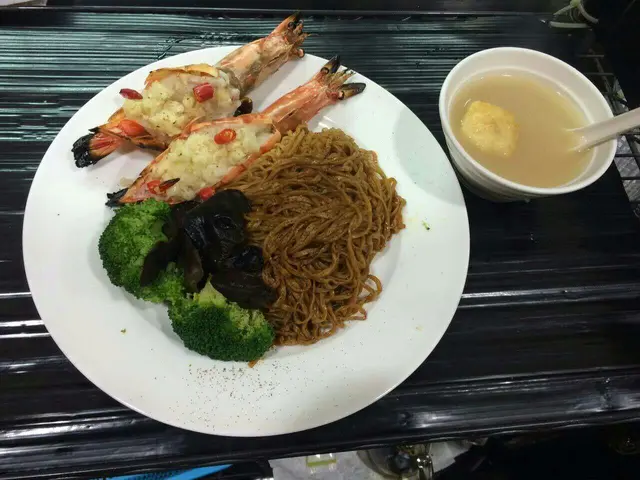 泰式燒大蝦伴烏冬