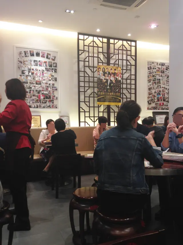 坐的比較迫，裝修提升了不少，價錢也是