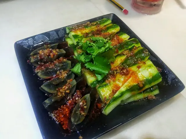 皮蛋香滑,,青瓜又青甜,唔會太多水份