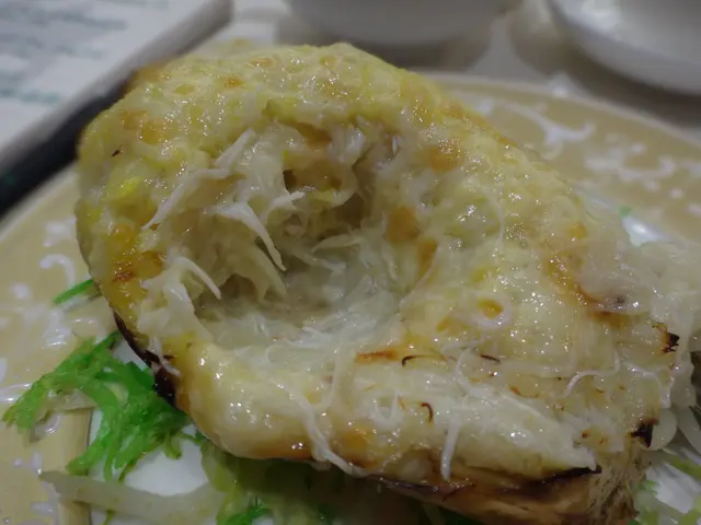 釀焗鮮蟹蓋（$128/位）