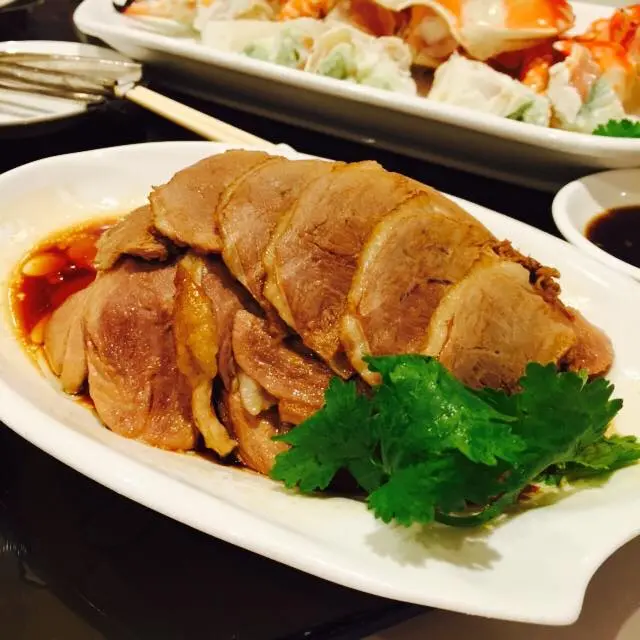 滷水鵝片拼豆腐