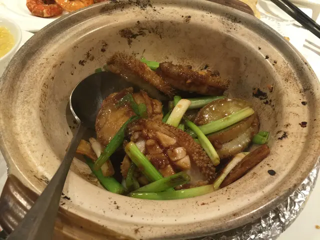 薑蔥招牌鮑魚煲