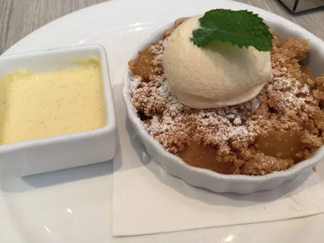Dessert: Pineapple Crumble
