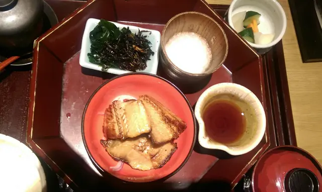柚子麵豉醬燒鯖魚定食