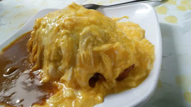 蛋包飯