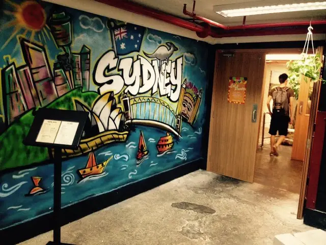 一大幅 grafitti ，好易搵