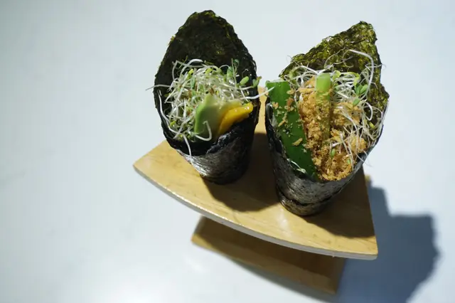 厚身紫菜感覺較難嚐開,但愛紫菜的我很受落