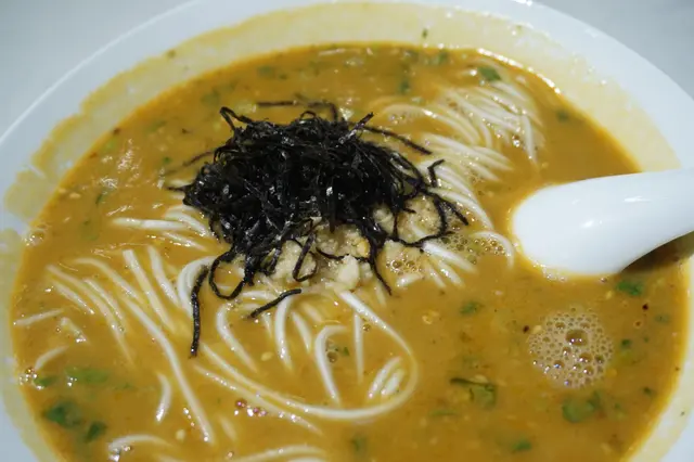 以花生蓉替代了肉末的口感