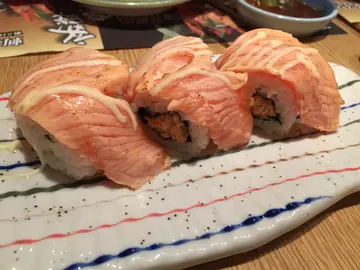 三文魚卷物