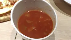 西班牙杂菜汤:有菜有汤和酸甜，已经是最基本的要求了，不求怎么样的特别