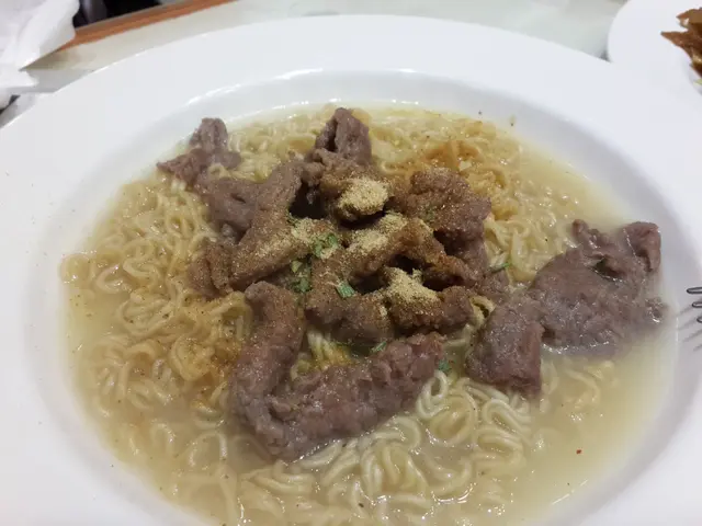 滑牛福麵
