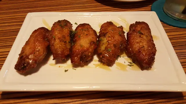 必食小食，雖然係蜜糖但唔會好甜