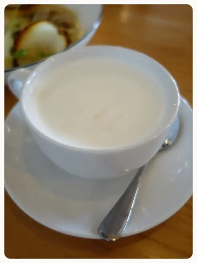 小豆蔻，蜜糖，奶，雲尼拿