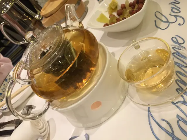 有爐熱著, 全晚都夠茶香