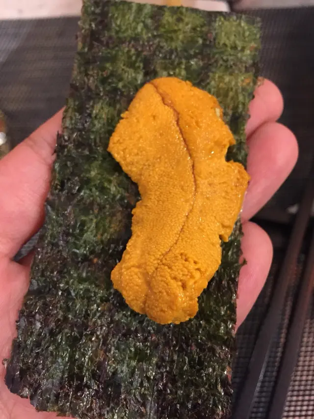 鮮甜得沒話說，包著紫菜一起吃！可以再吃嗎？