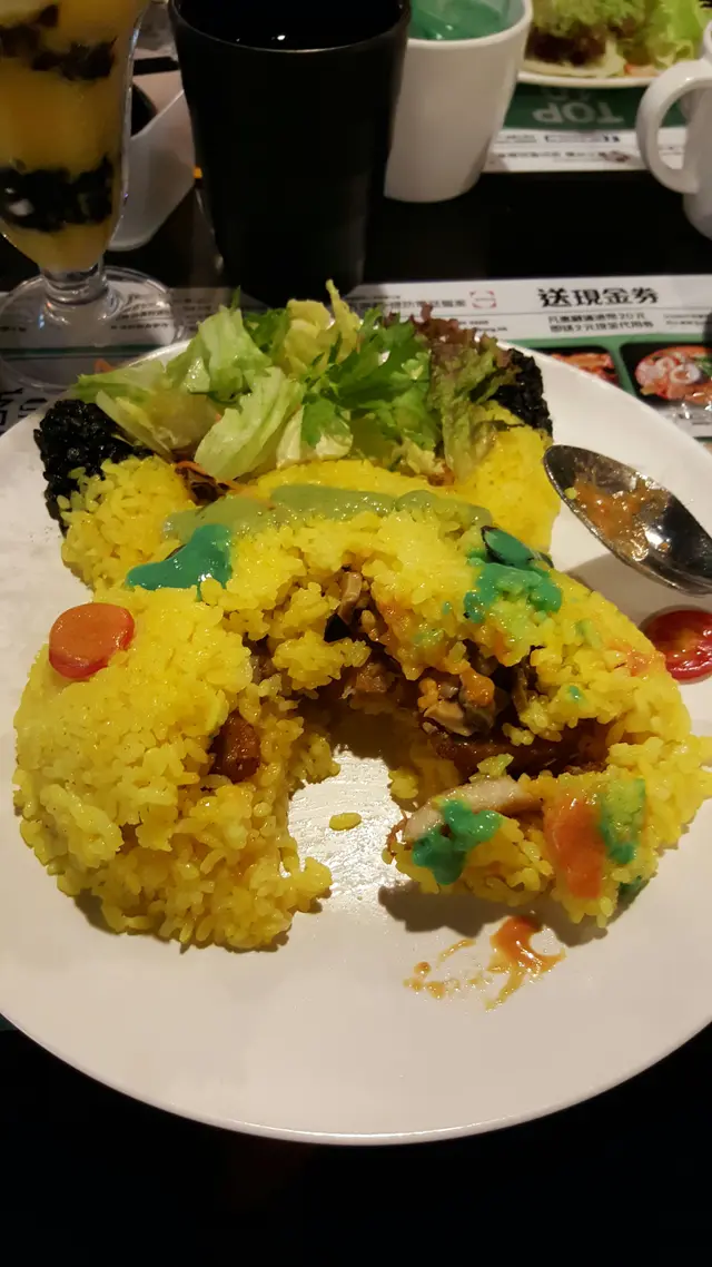 內有豬扒！好味又夠淋！