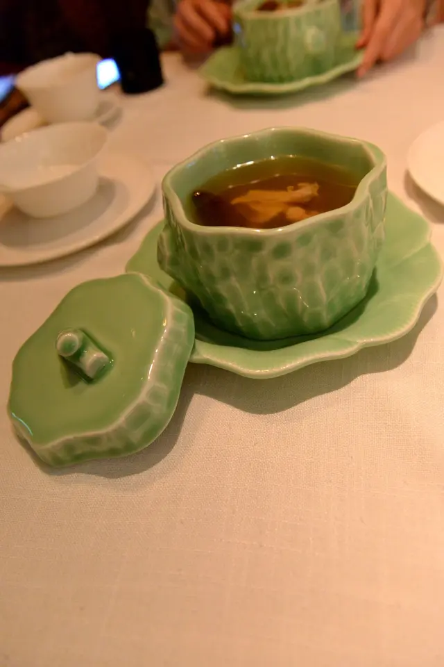 羊肚菌燉螺頭湯