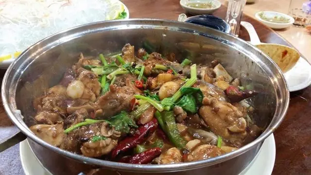 呢個必點！好惹味！不過記得叫師父加辣！因為仲入味！我個人比較喜歡濃味！