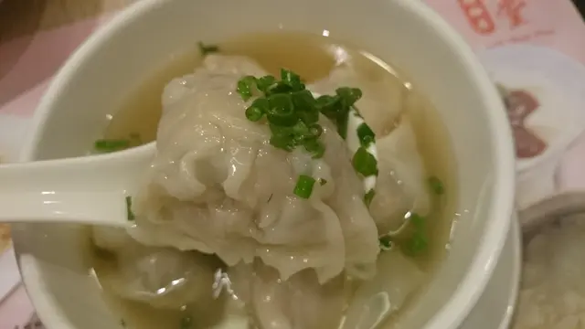 白菜鮮肉餡有點死實