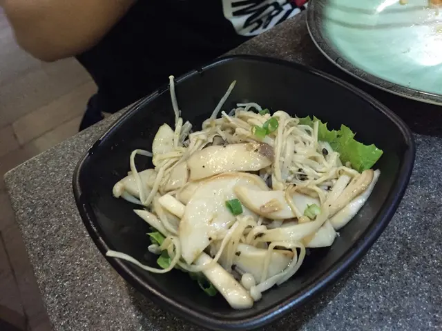 牛油炒雜菌