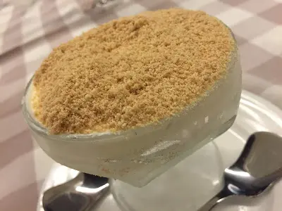 餅乾碎牛奶忌廉布甸