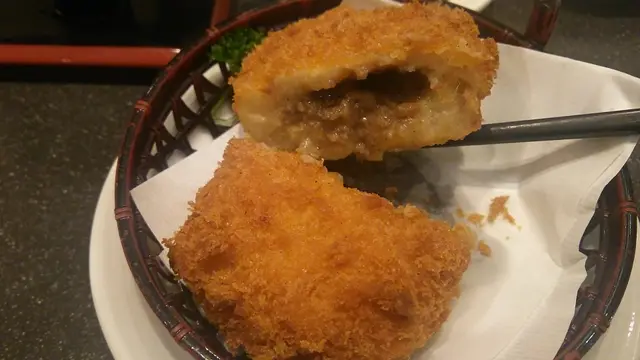 牛肉薯仔餅