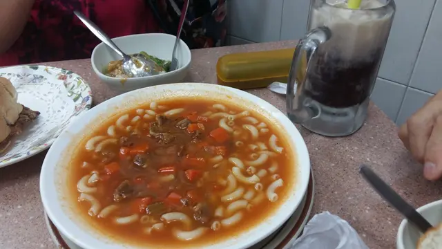 分量足,牛尾多,茄味濃
