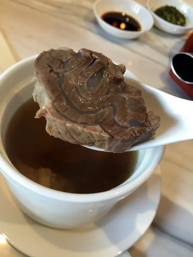 清燉牛腱湯麵