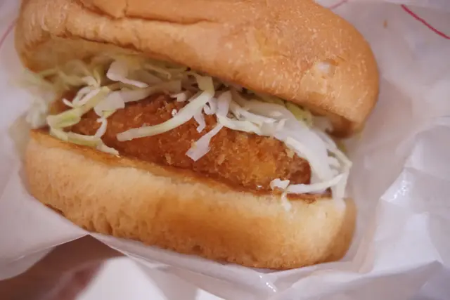 蝦子甚少且沒有鮮味,祕製汁醬亦無過人之處,令人失望