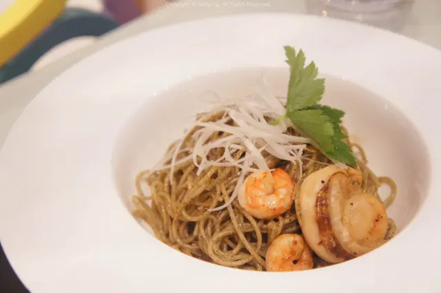 和風海鮮海藻麵意粉