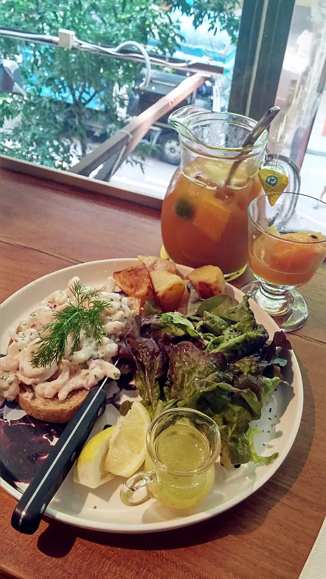 北海蝦沙拉吐司佐馬鈴薯