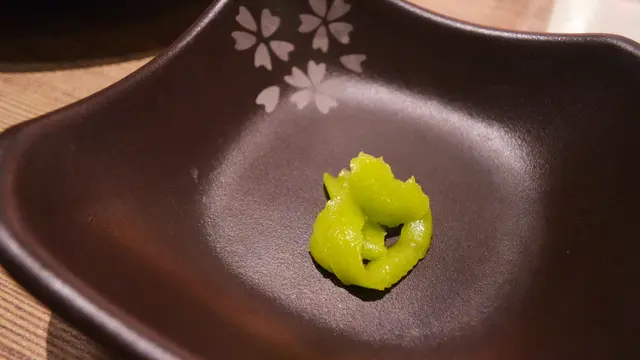 醬料包的山葵偏稀,味道較淡